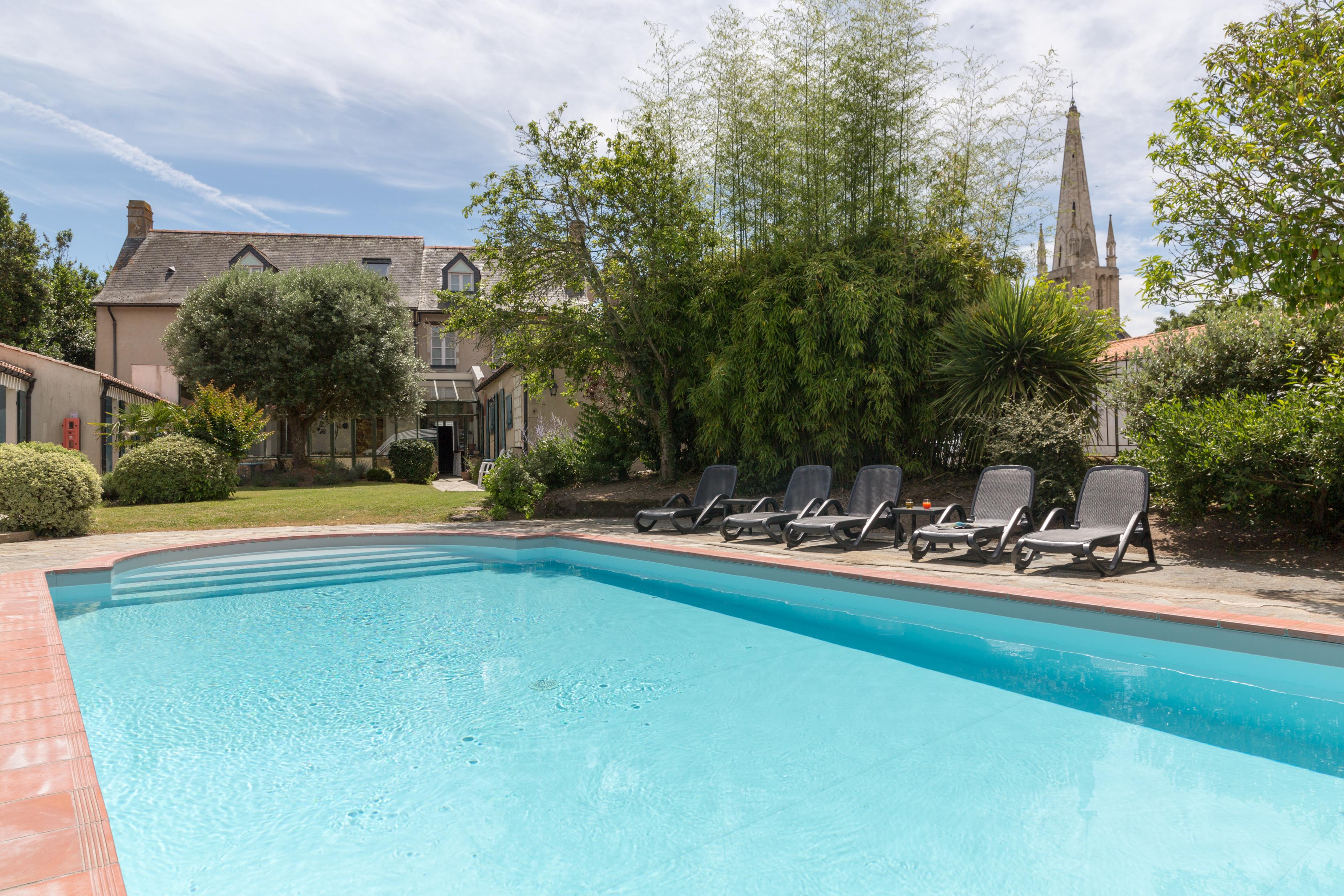 Domaine Le Martinet, The Originals Relais Hotel Bouin  Luaran gambar