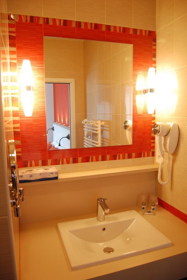 Domaine Le Martinet, The Originals Relais Hotel Bouin  Luaran gambar